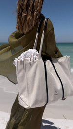 Beesh Bag (Canvas Carryall)